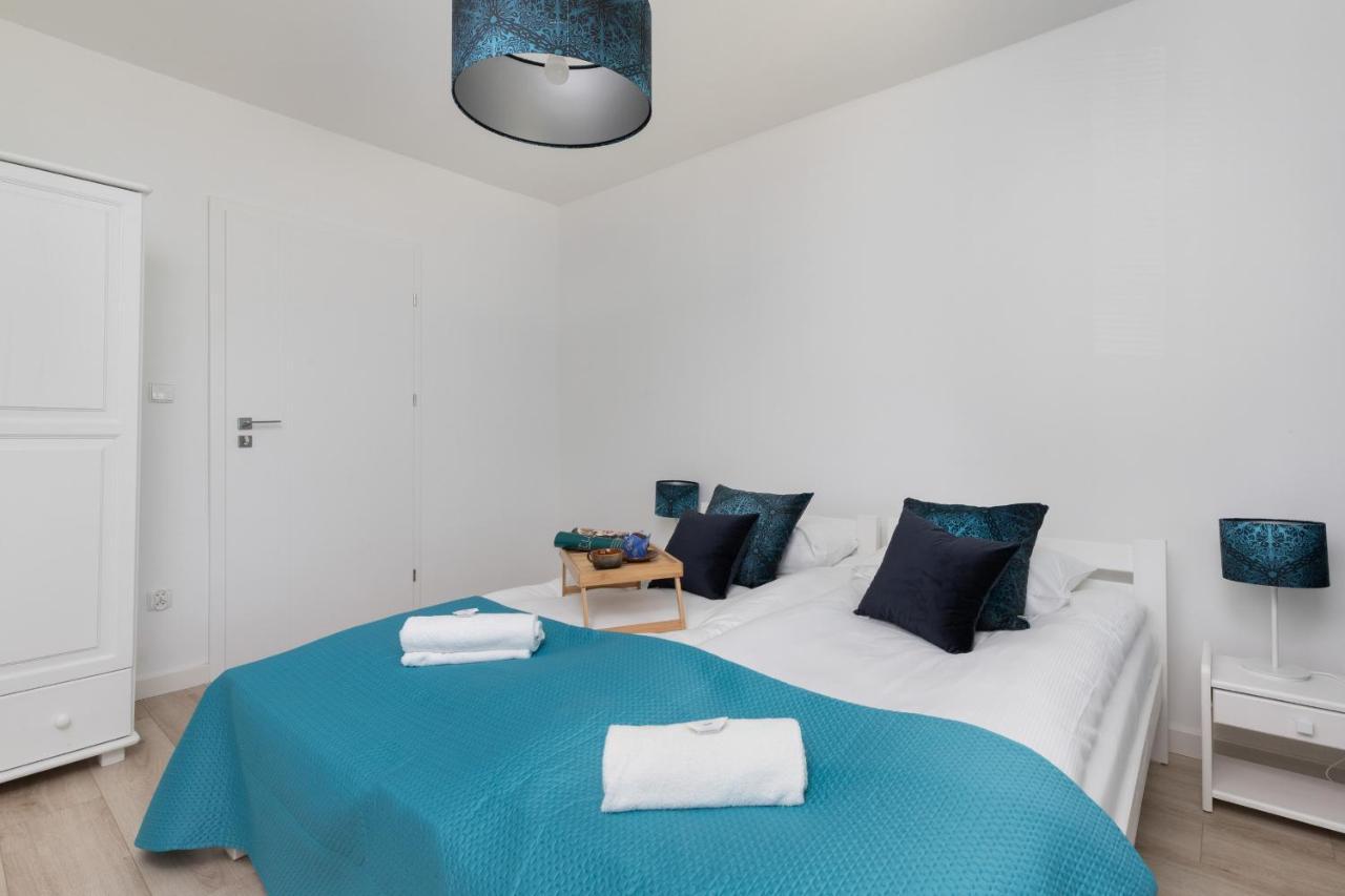 Gdanska Two-Bedroom Apartment Brzezno Beach By Noclegi Renters Экстерьер фото
